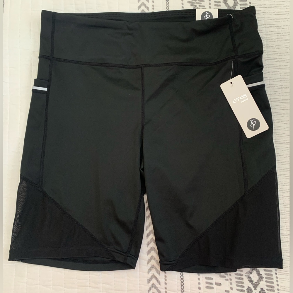 OTOS Women's Sleek Black Bike Shorts - Size 3X
